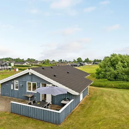Sisko - 600m From The Sea By Interhome Feriehus *