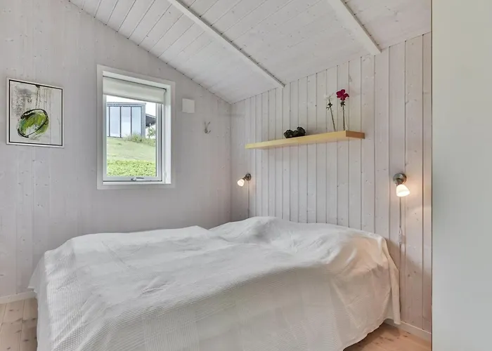 Sisko - 600m From The Sea By Interhome *